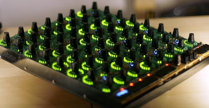 MBProgramma: 24 OLEDs working (2)