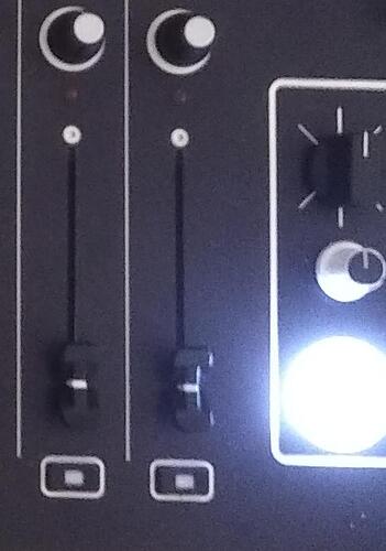 106311503Fadercap.jpg.a1fa79a24d9f10d399f18308e2003c8b.jpg
