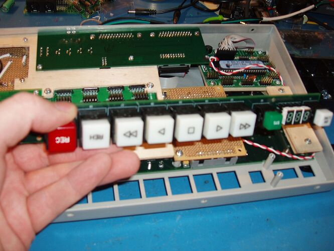 3250Salvagedbuttonboard-2jpg146114f65bfbf99a80dd79a60825f754