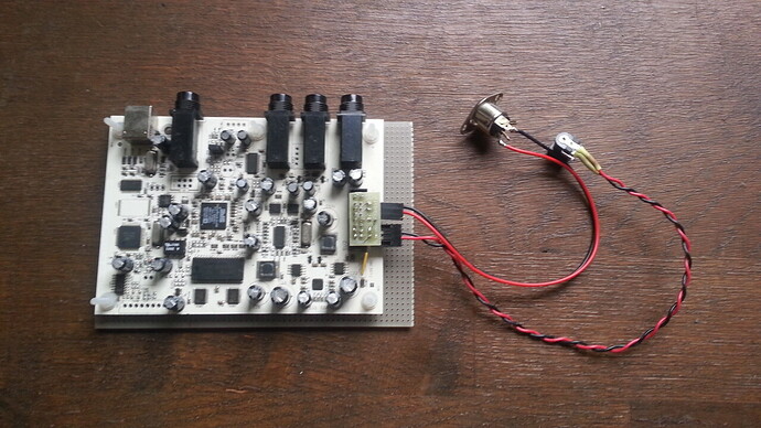 xsynth01.jpg.92587dc67ce6a7775a9c5261a1940855.jpg