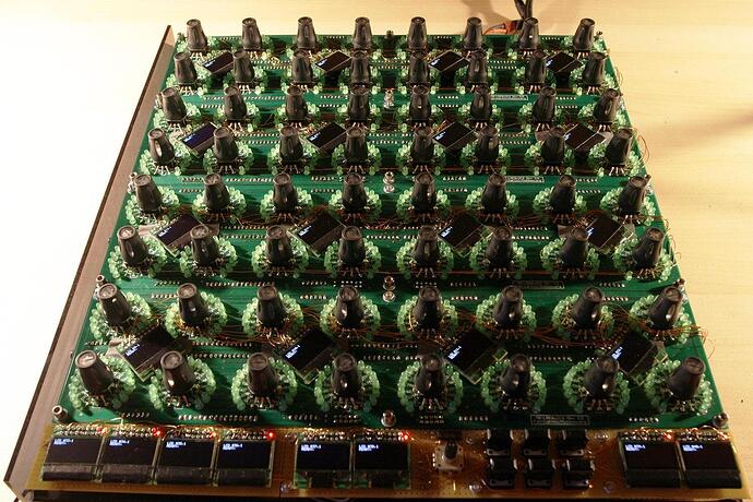 MBProgramma: 24 OLEDs working (1)