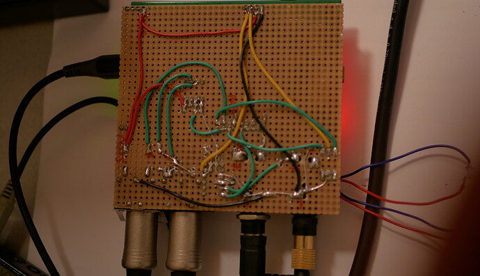 clk2a2clk-proto-back.jpg.6f3b1aab9f798056c83fe26f90017048.jpg