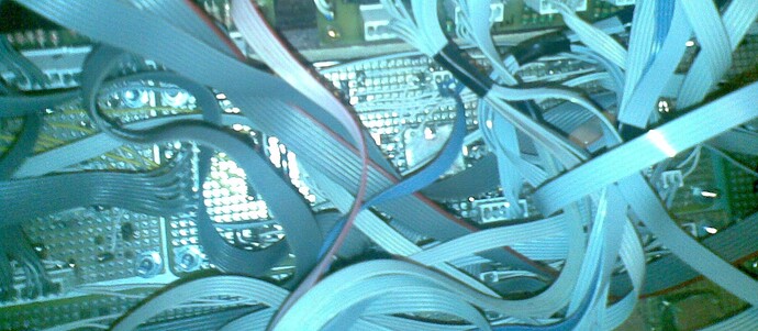 405604122008104jpge3bfbdba1a74186551ae1b9286a0f7d1