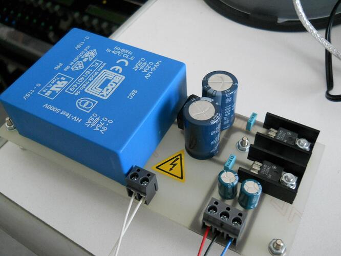 Triple out Power Supply