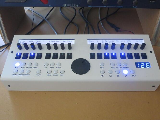 daemonik MIDIBOX SEQV4 finish
