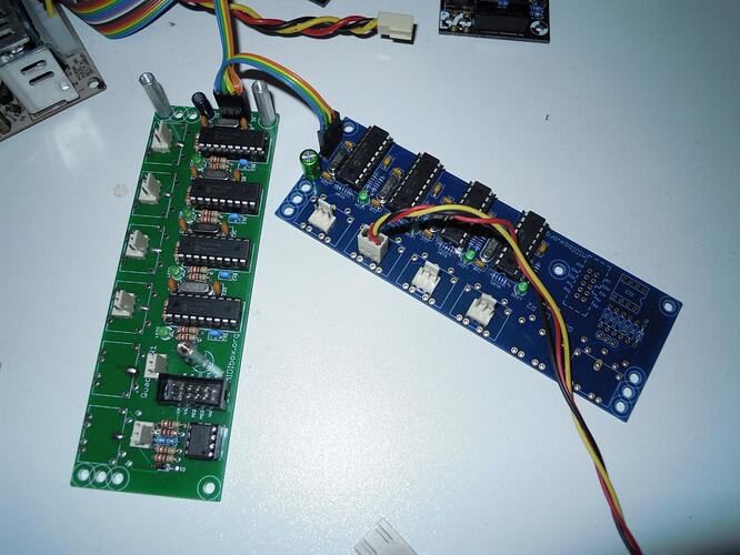 Dual connect Quad_IIC