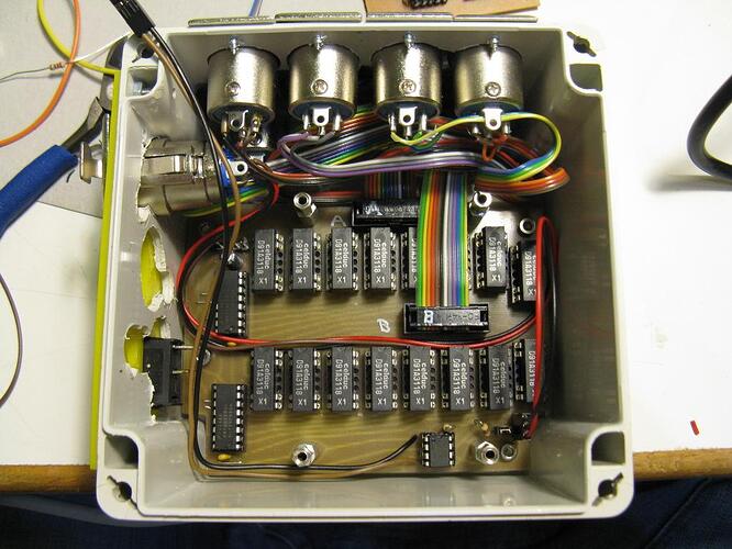 Distrobox Case Phase 1